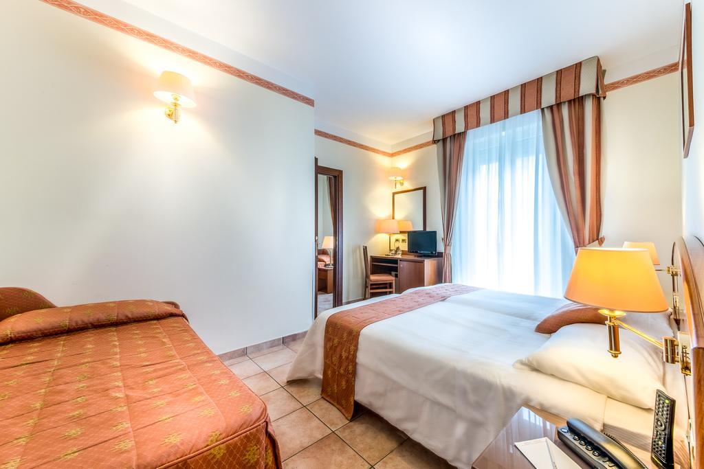 Hotel Agostini Bellaria-Igea Marina Exterior foto