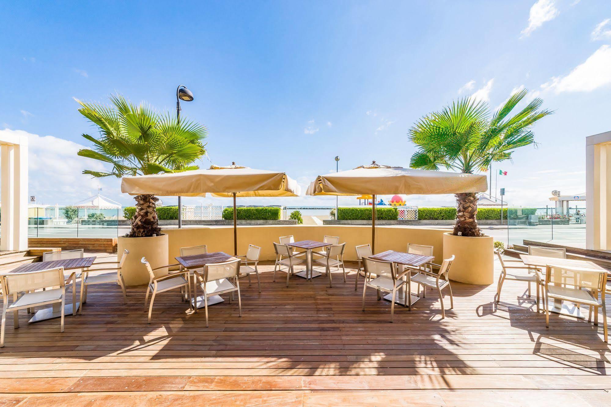 Hotel Agostini Bellaria-Igea Marina Exterior foto